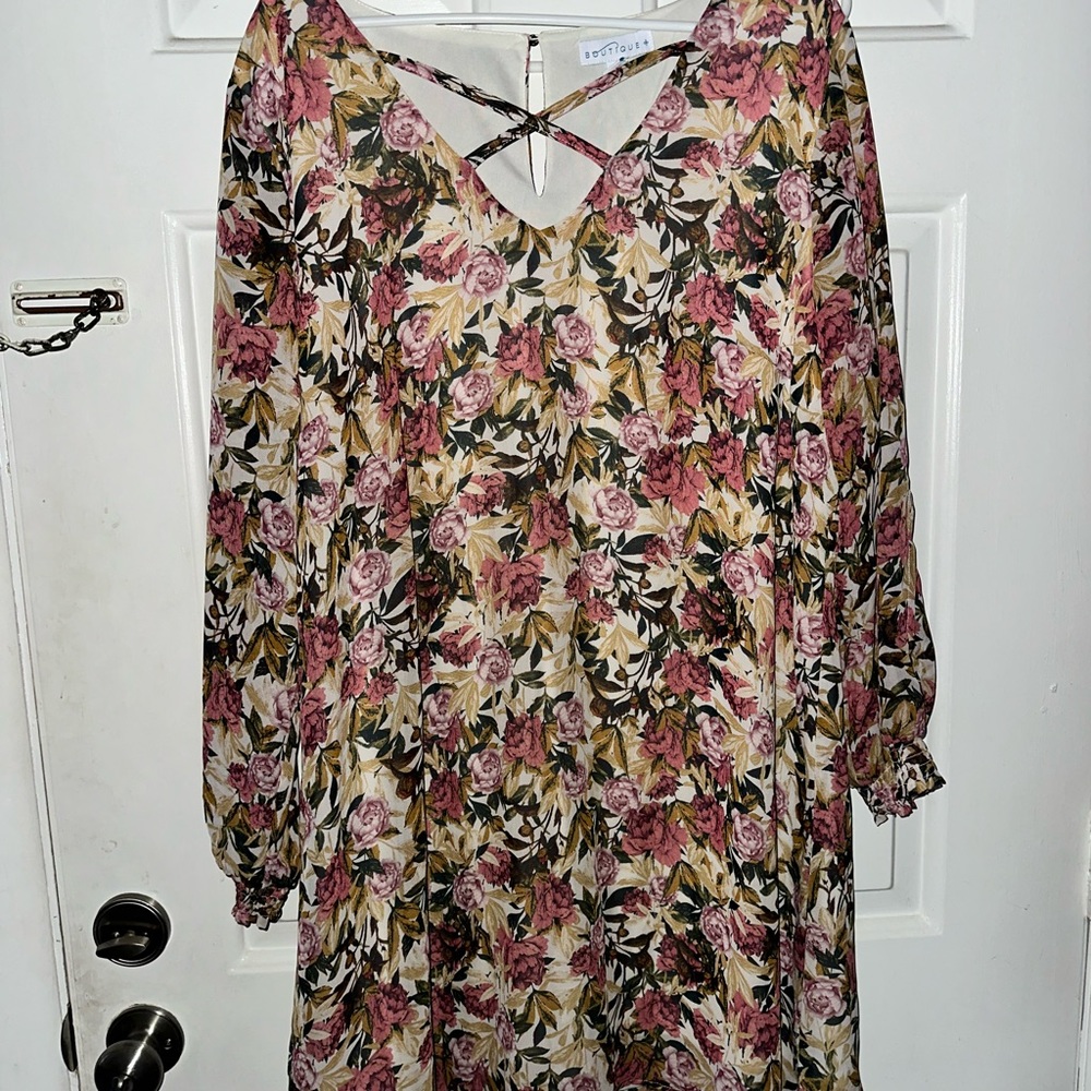 BOJTIQUE- plus size dress - worn once to a wedding